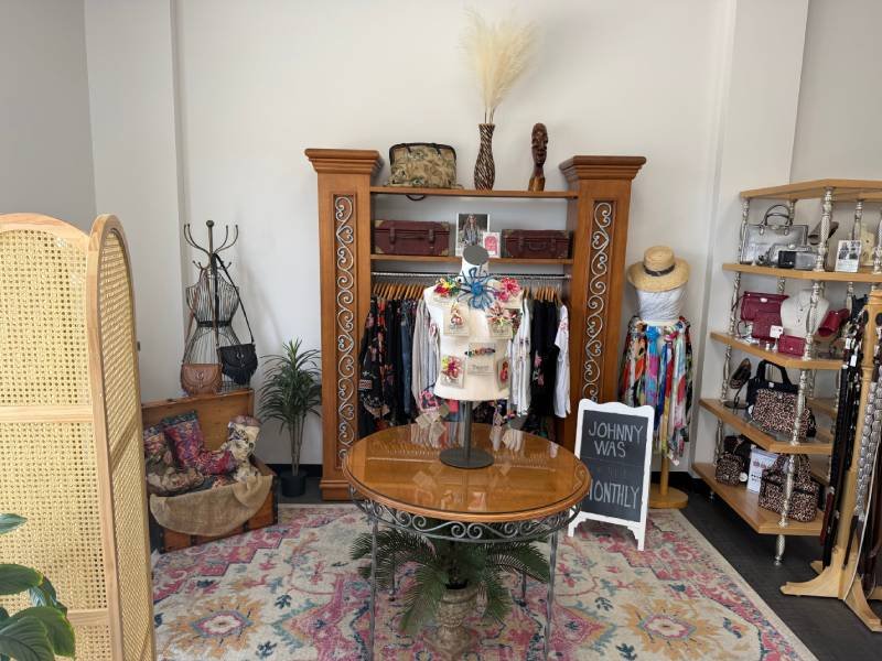 Inside Carter Bates